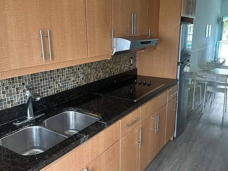 6498 Collins Ave #48 — Photo 8