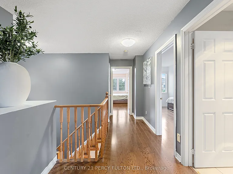 35 Weldon St — Photo 15