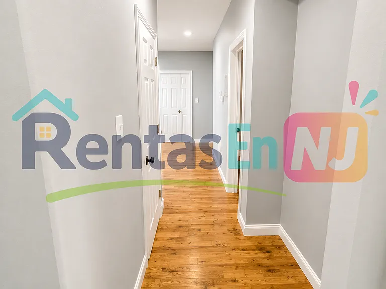 415 13th Ave #1B — Photo 4