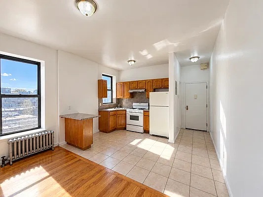 Kitchen, photo 1