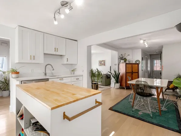 76 Moreland St #2, Somerville, MA 02145