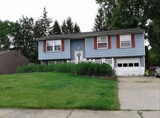 164 Camrose Dr, Niles, OH 44446