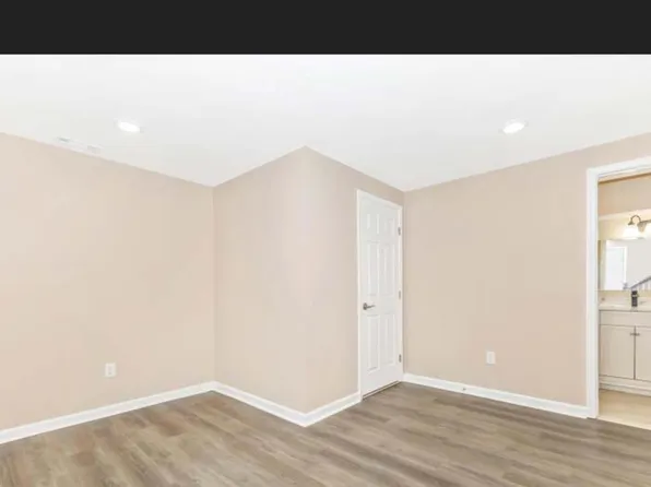 4820 Hayes St NE, Washington, DC 20019