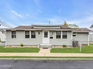 1800 Pine Ter, Belmar, NJ 07719