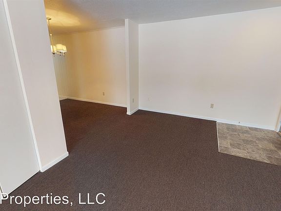 4th image of 108 Highland Dr APT 5