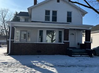 1003 Perry St, Sandusky, OH 44870