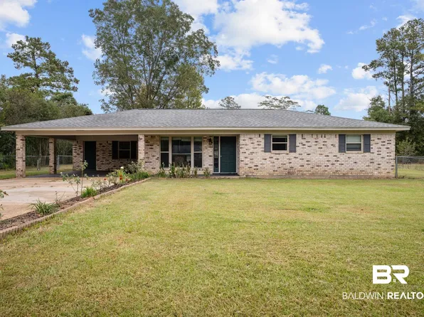 608 Hutchinson Ave, Bay Minette, AL 36507