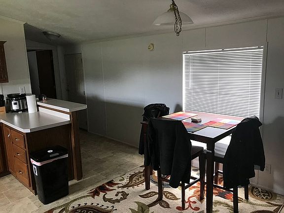 5th image of 2667 Eagle Point Dr