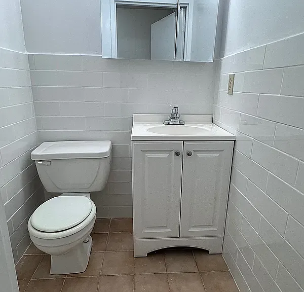 121 E 12th St #5I — Photo 13