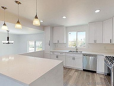 3rd image of 2114 Bernardo Ave