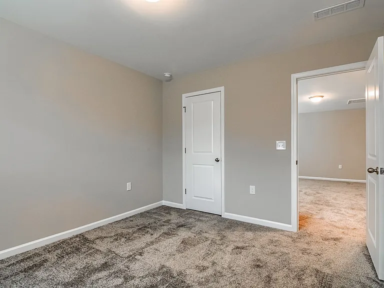 3917 Eccles Ln — Photo 10