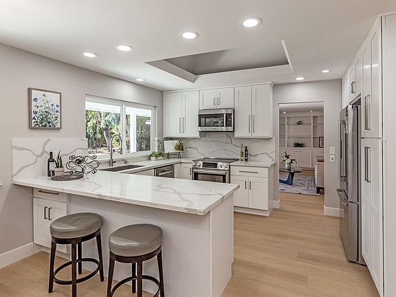 5th image of 12574 Arroyo De Arguello