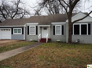 1317 N 1st St, Temple, TX 76501