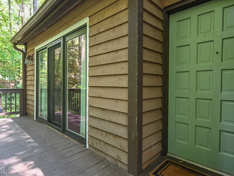 225 Snapfinger Dr — Photo 7