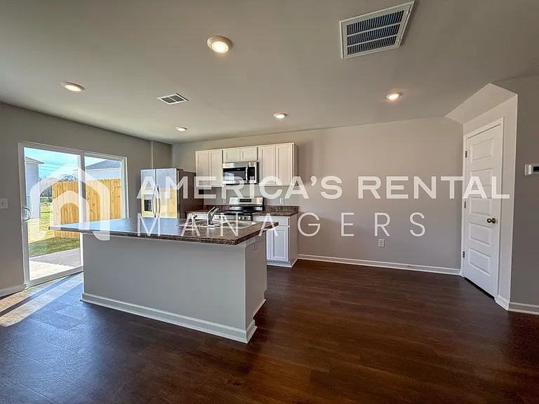 92 River Grass Dr — Photo 16