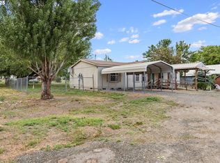 711 Robert St, Haines, OR 97833