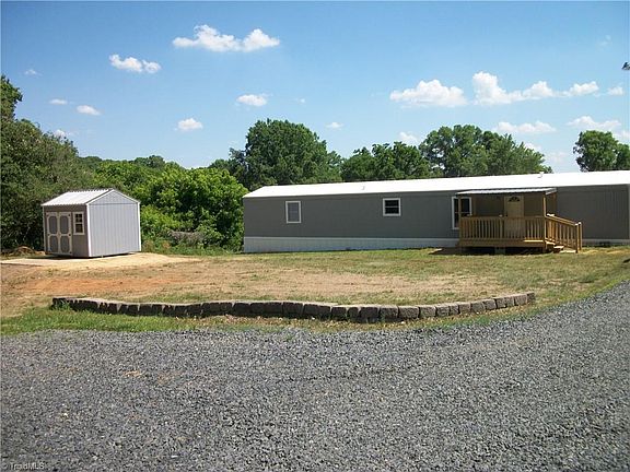 5th image of 152 Cricket Rd