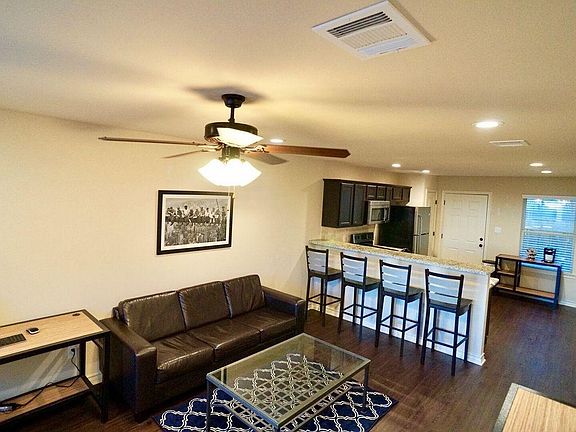 3rd image of 3411 S College Ave APT 211