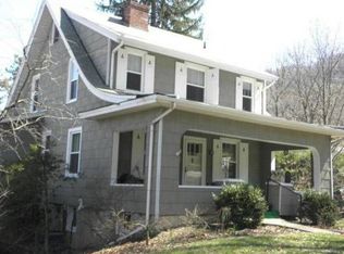 14 Pallister Rd, Wheeling, WV 26003