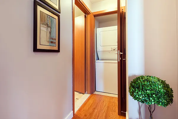 Rented by Bold New York | media 5