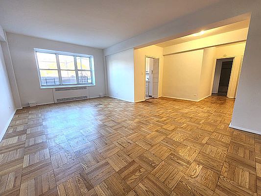 1st image of 6561 Saunders St APT 1P