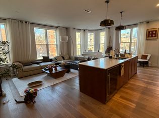 566 Columbus Ave #211, Boston, MA 02118