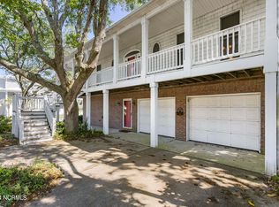 601 Sandman Dr, Kure Beach, NC 28449