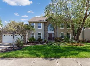 792 Bovee Ln, Powell, OH 43065