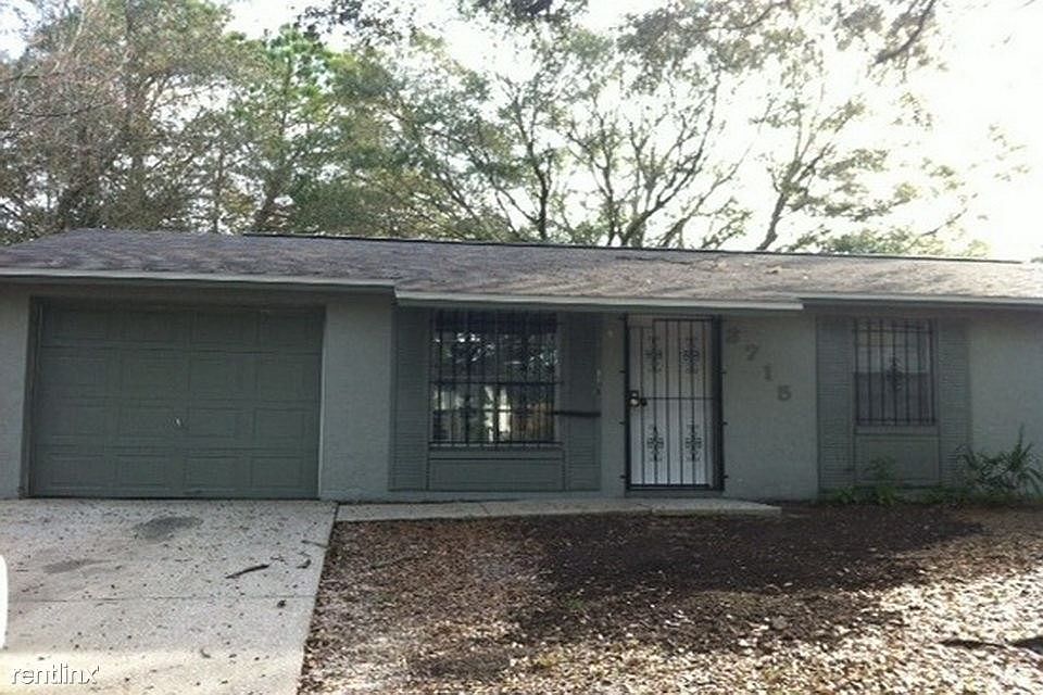 91700452_3715 Patina Drive_ Tampa_ FL_2017-1