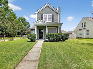 202 Killarney Trl, Moncks Corner, SC 29461