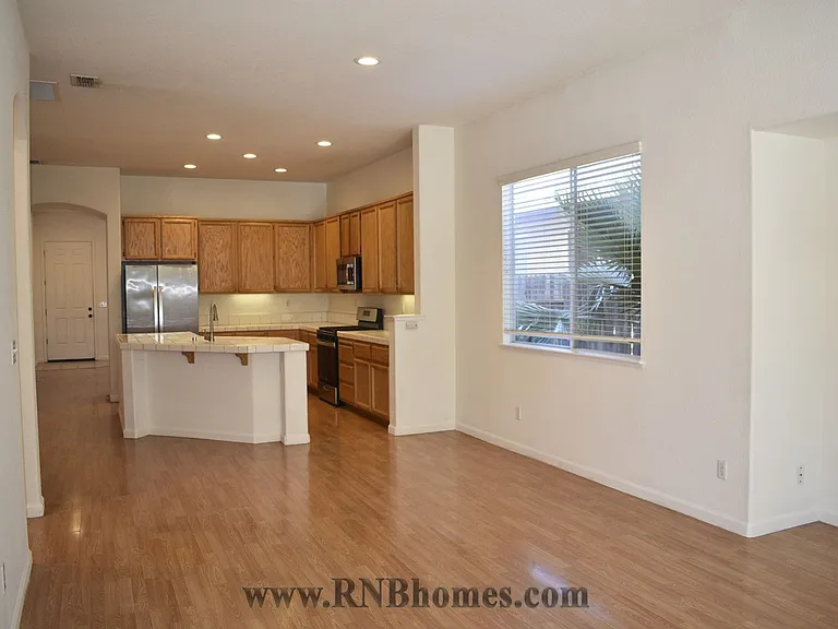 18 Diggins Dr — Photo 6