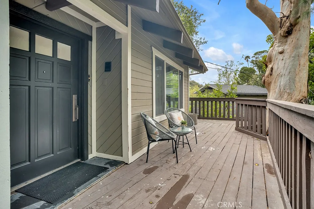 4 bed, 2700 sqft, $6,500 — Photo 3