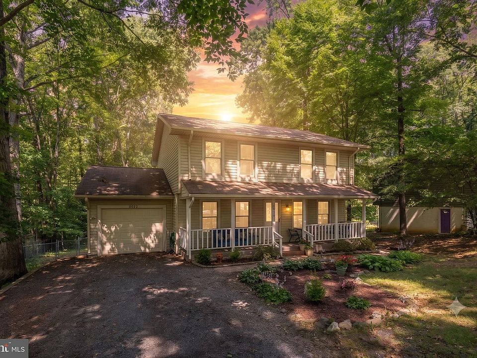 1st image of 11822 Rutherford Dr