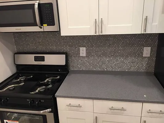 Rented by Uptown Flats LLC | media 7