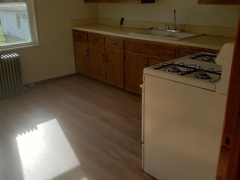 1st image of 16186 New Ave #7