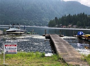 33869 N Shore Dr, Mount Vernon, WA 98274