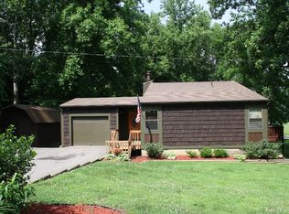 889 Grays Ln, New Richmond, OH 45157