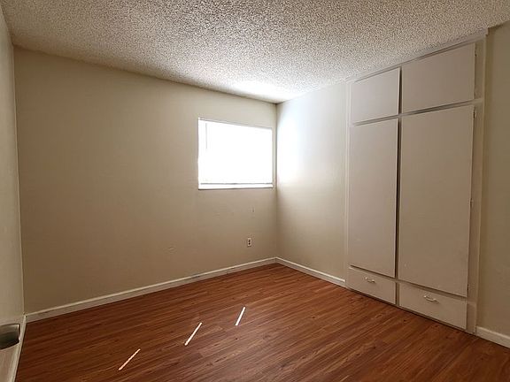 4th image of 5514 Seyferth Way