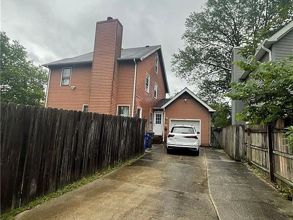 4th image of 1357 Ghent Commons Dr