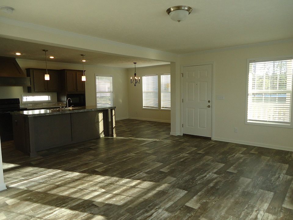2nd image of 334 Crooked Pine Dr #334