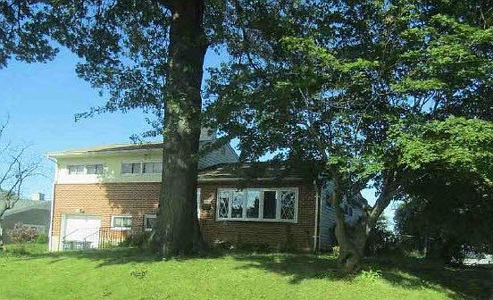 2nd image of 1004 Collwood Rd
