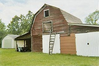 2nd image of 9126 Shaver Rd