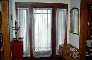 3rd image of 44 Ontario St