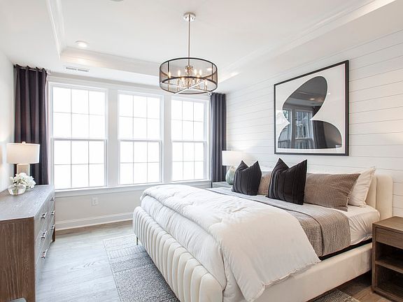 Spacious Owners Suite