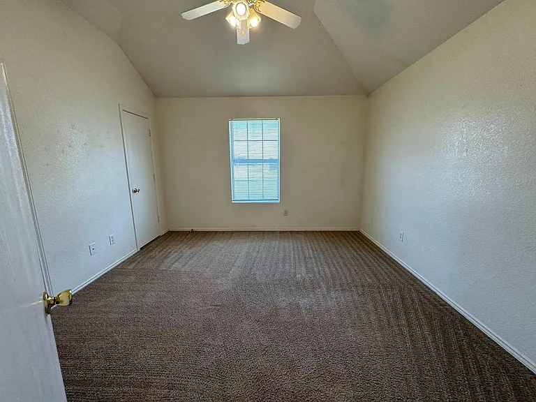 4303 Deek Dr — Photo 7