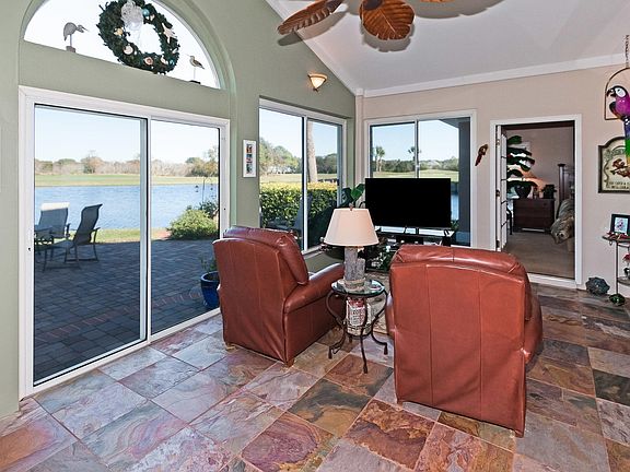5th image of 263 MARSHSIDE Drive N