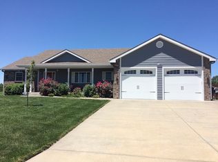 3412 SW 12th St, Des Moines, IA 50315