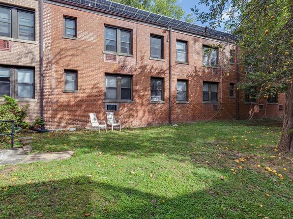 3719 12th St NE APT 200