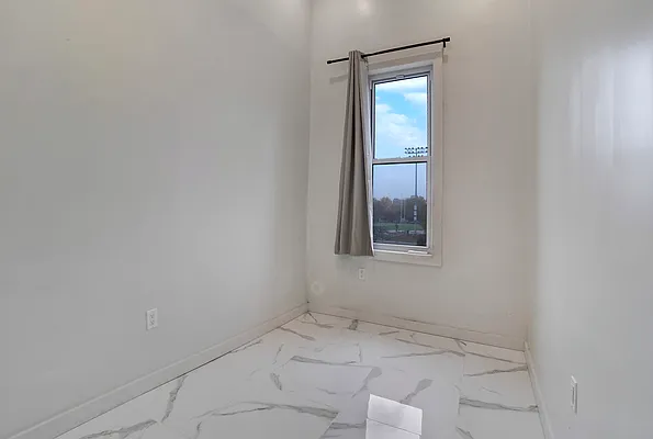 Rented by Compass | media 3