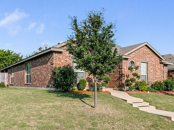 2nd image of 1305 Beeblossom Dr